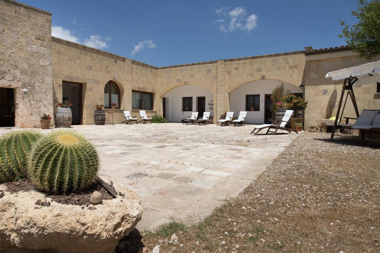 Antica Masseria Ficazzana - Tenuta 佩斯科勒海滨 外观 照片